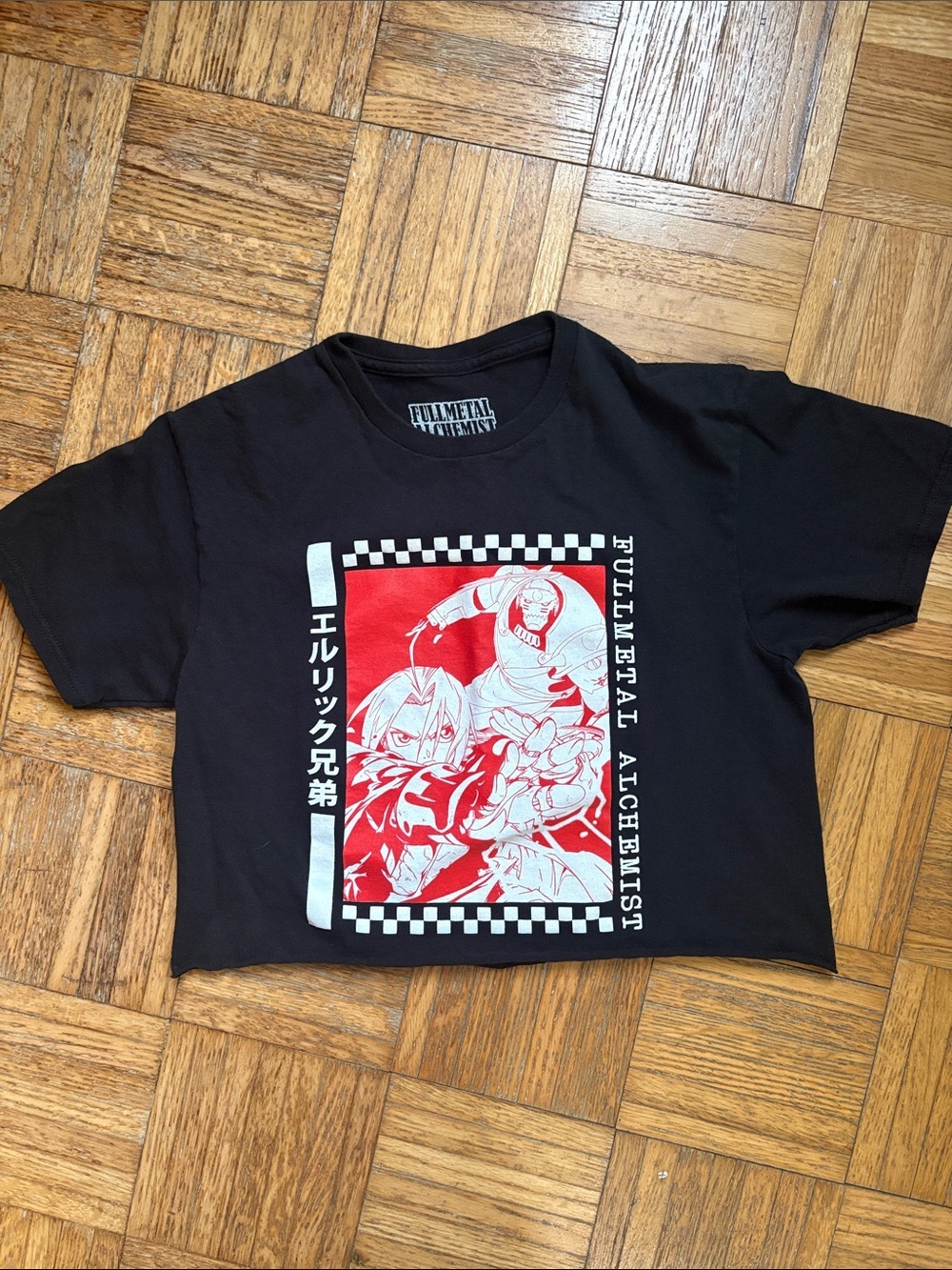 Full Metal Alchemist small black cropped tee